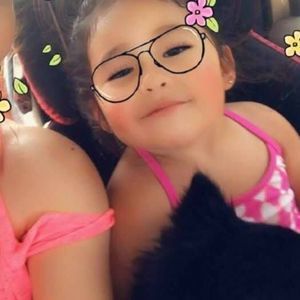 Meet your Posher, Alma